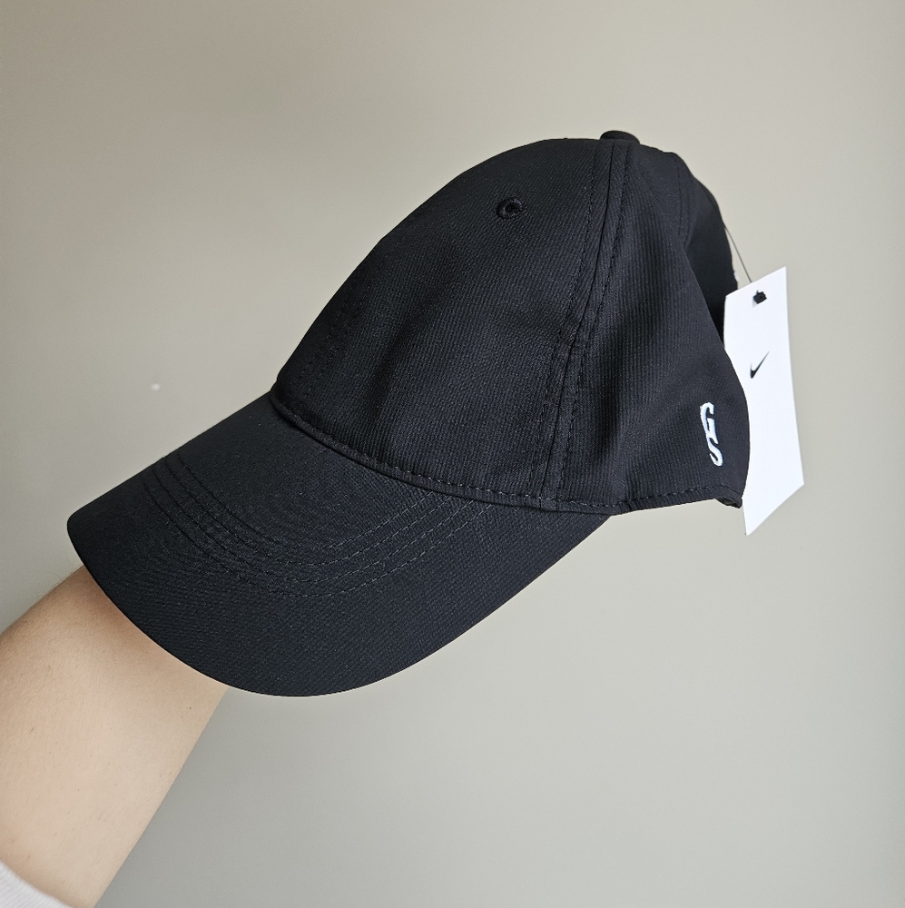 NWT Nike Classic Golf Dry Fit Black Cap